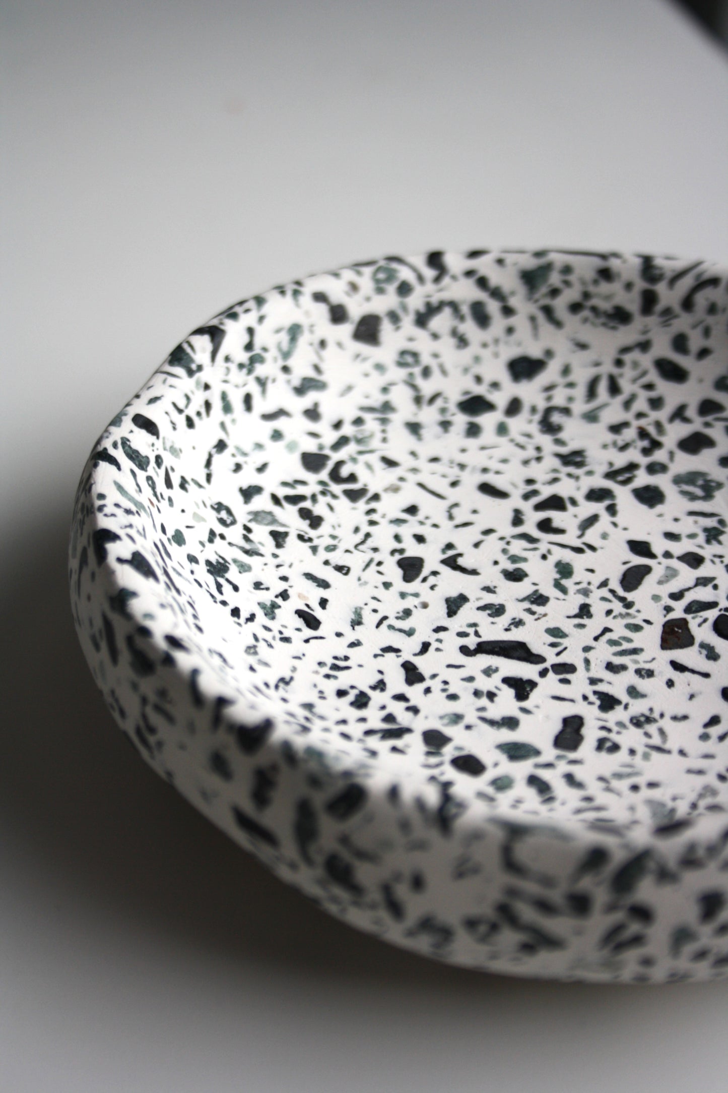 Tava Decorativa Luna Terrazzo